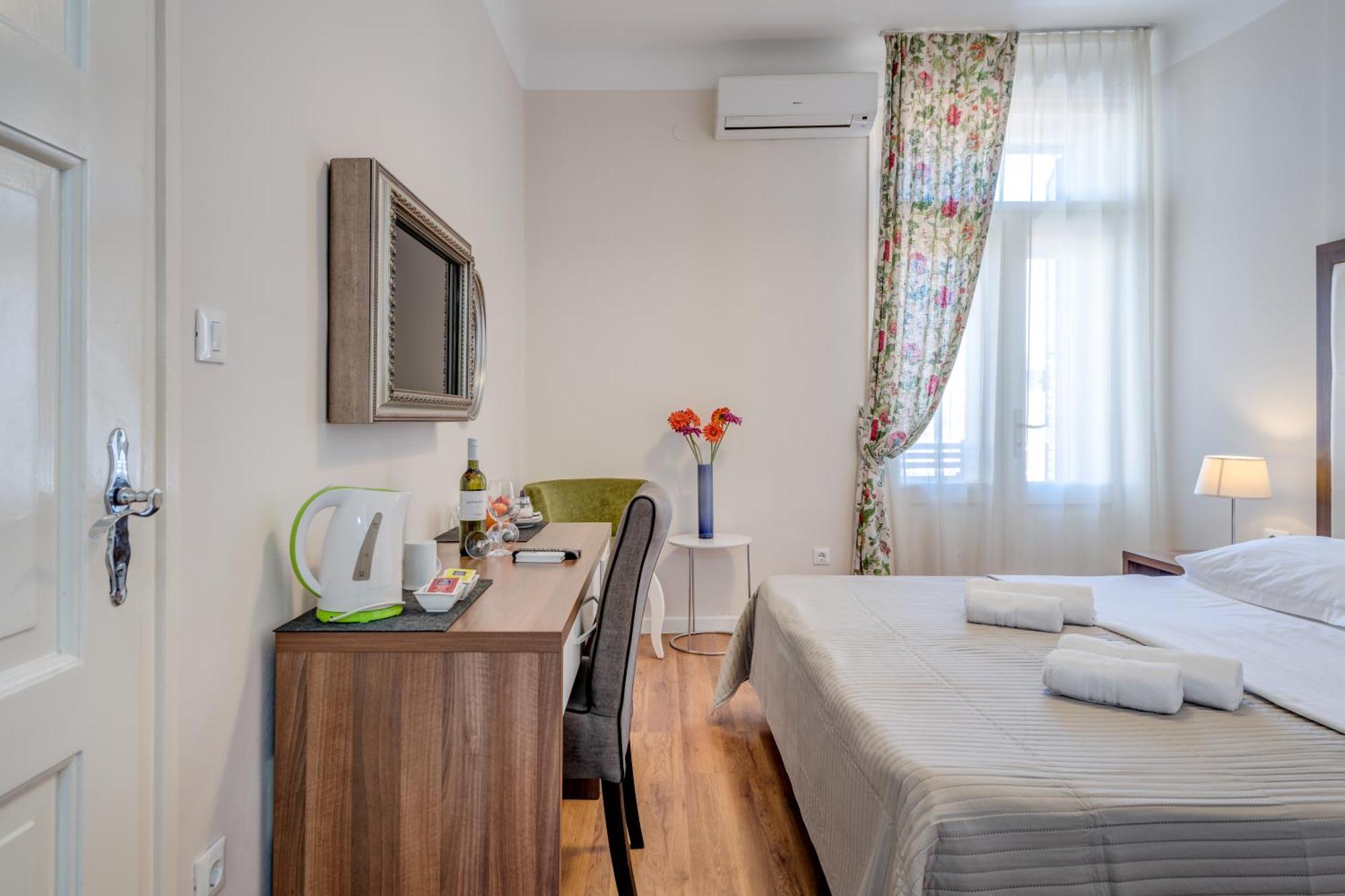Bastion Luxury Rooms Split Exterior foto
